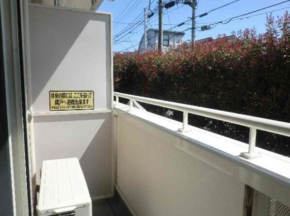 シャン・ド・フルール Bの物件内観写真